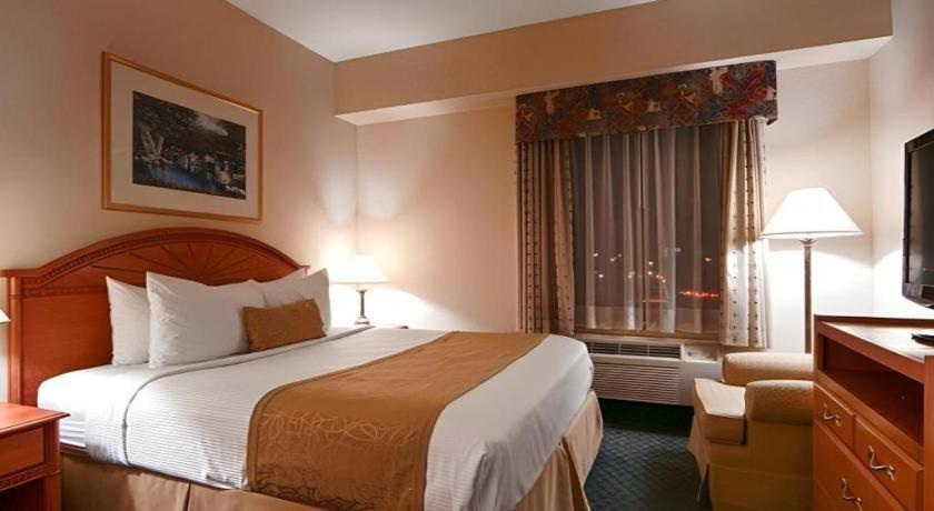 Best Western Plus Executive Inn Toronto Exterior foto